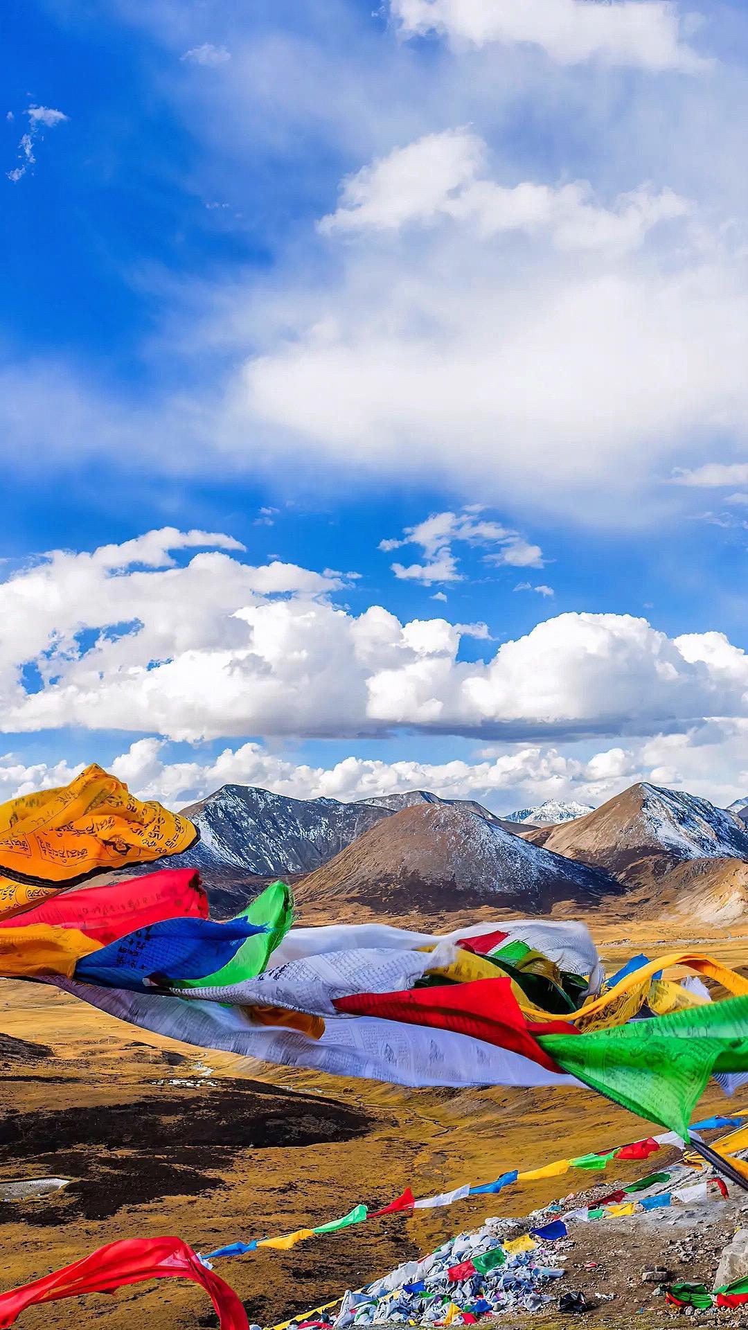 西藏,天空之镜,风中的等待之地